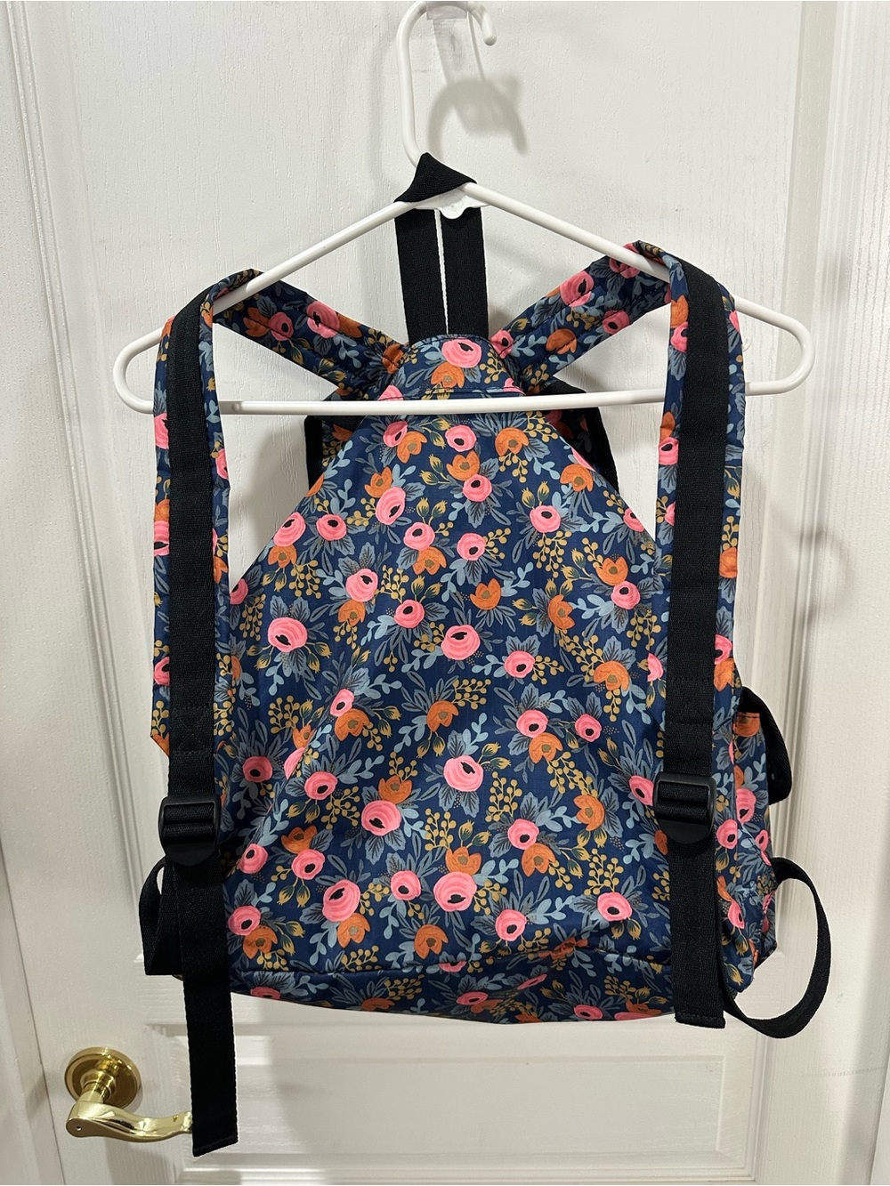 Rifle Paper Co. x LeSportsac Voyager Drawstring Backpack - Lots of Pockets! - Picture 5 of 5